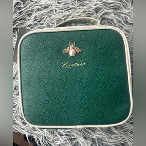NWT LACATTURA Travel Makeup Bag Toiletry Bag Green * Gold Bee Rare.